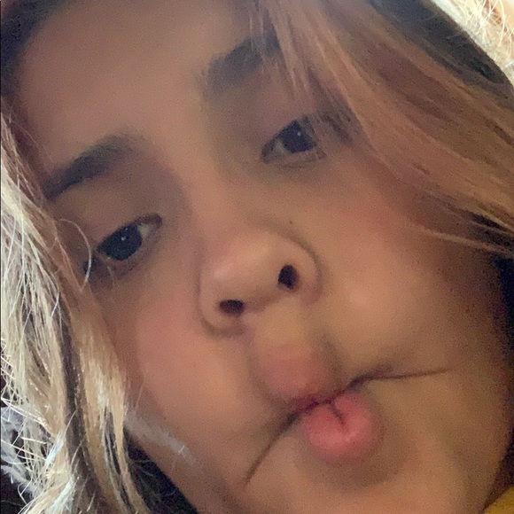 Meet your Posher, Nevea - Picture 1 of 1